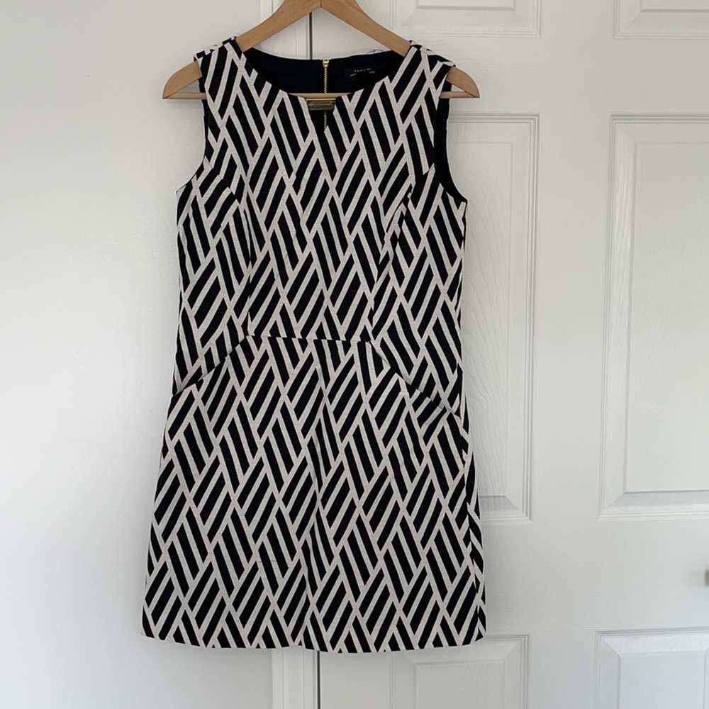 Tahari Black and White Geometric Midi Dress